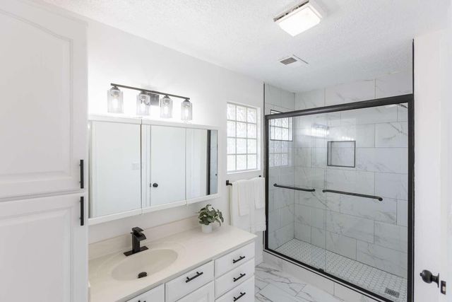 3213 SUE Circle SE, Rio Rancho, NM 87124