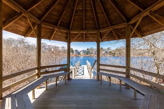 780 Craigville Beach Road UNIT 1, Centerville, MA 02632