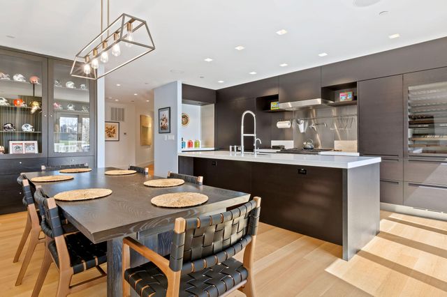 780 Craigville Beach Road UNIT 1, Centerville, MA 02632
