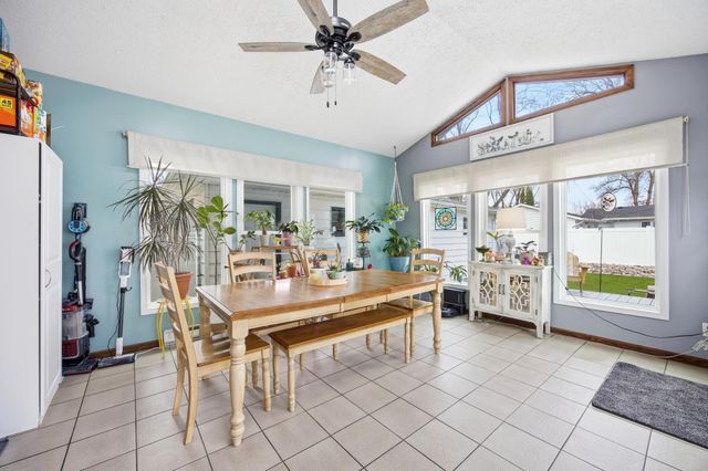 105 24th Avenue N, Fargo, ND 58102