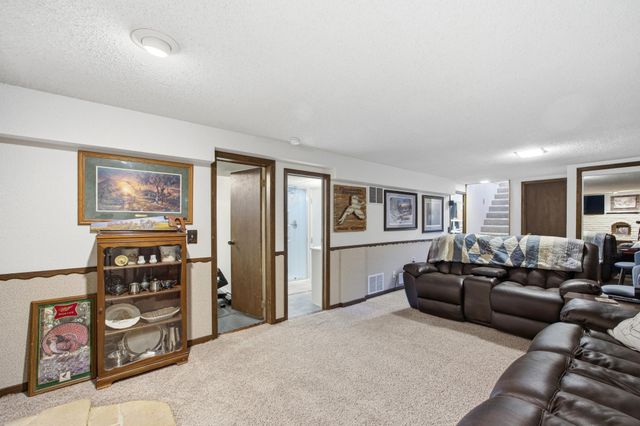 105 24th Avenue N, Fargo, ND 58102