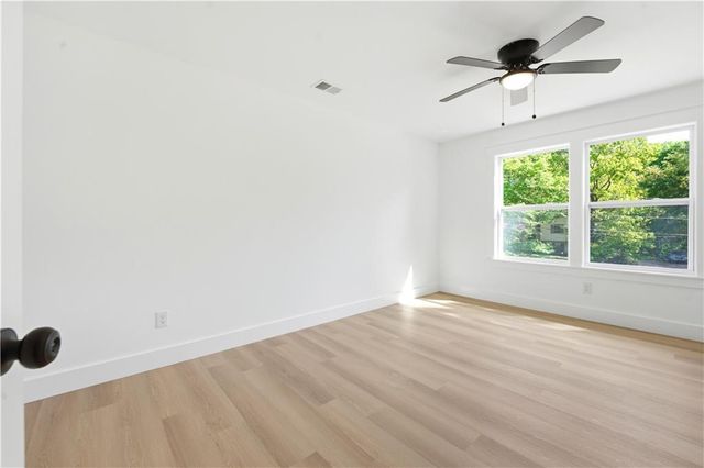 2598 Hencley Circle SW, Marietta, GA 30008