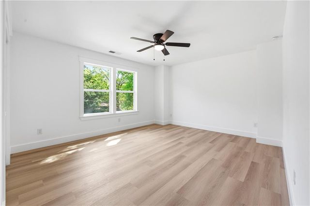 2598 Hencley Circle SW, Marietta, GA 30008