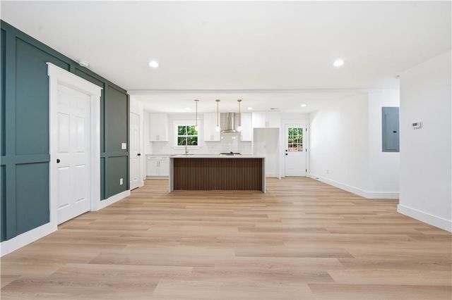 2598 Hencley Circle SW, Marietta, GA 30008