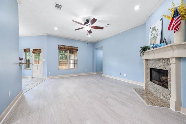 13722 Vail Drive, Montgomery, TX 77356