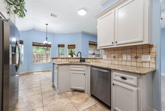 13722 Vail Drive, Montgomery, TX 77356