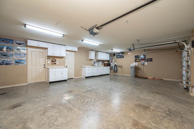 13722 Vail Drive, Montgomery, TX 77356