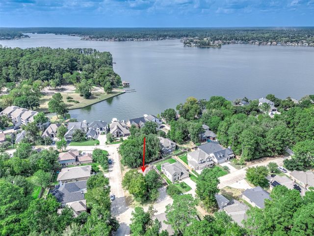 13722 Vail Drive, Montgomery, TX 77356