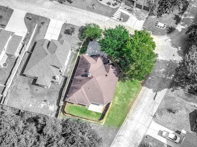 13722 Vail Drive, Montgomery, TX 77356