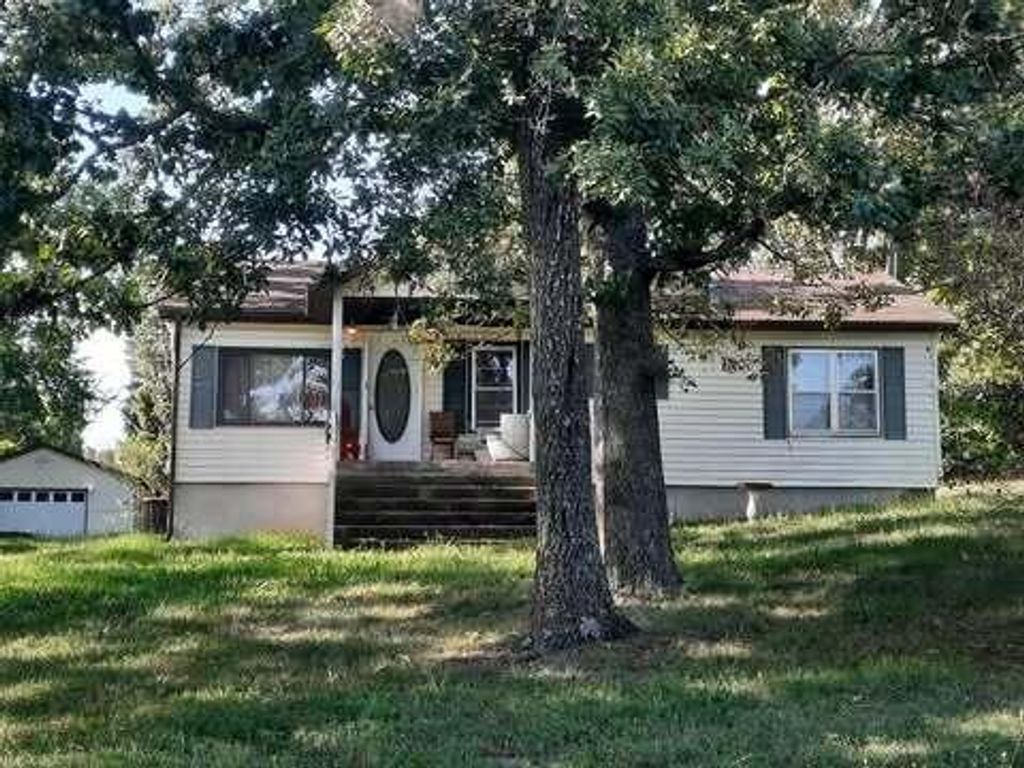 355 353 State Rd Mm Road, Windyville, MO 65783