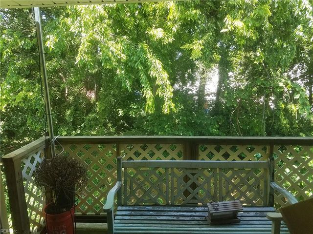 4126 Thalia Station CIR, Virginia Beach, VA 23452