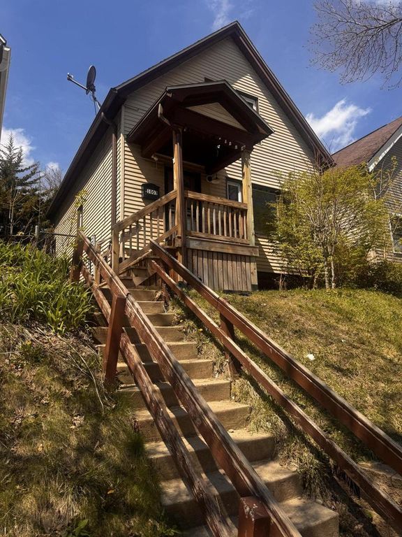 1003 S 31st STREET, Milwaukee, WI 53215