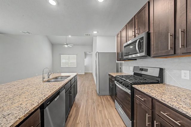 13820 Goldeye Drive, Conroe, TX 77384