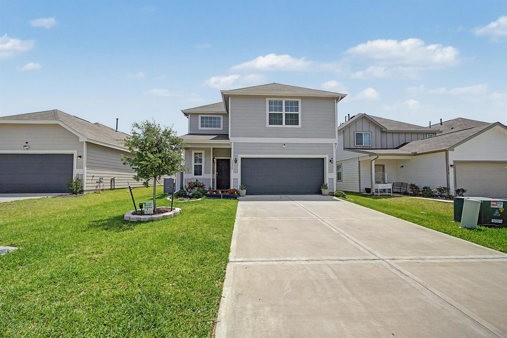 13820 Goldeye Drive, Conroe, TX 77384