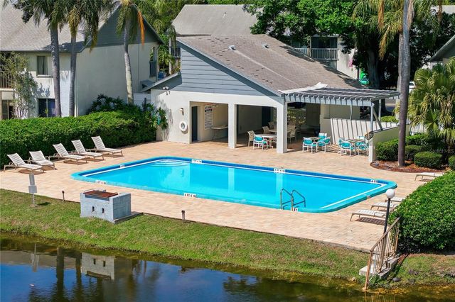 11201 122ND AVENUE 208, Largo, FL 33778