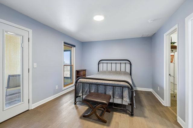 939 Russell St Apt 16, Nashville, TN 37206