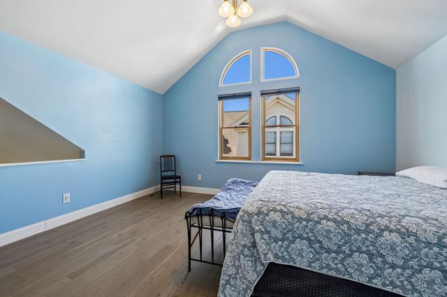 939 Russell St Apt 16, Nashville, TN 37206