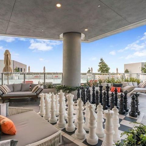 2000 Metropica Way 1602, Sunrise, FL 33323