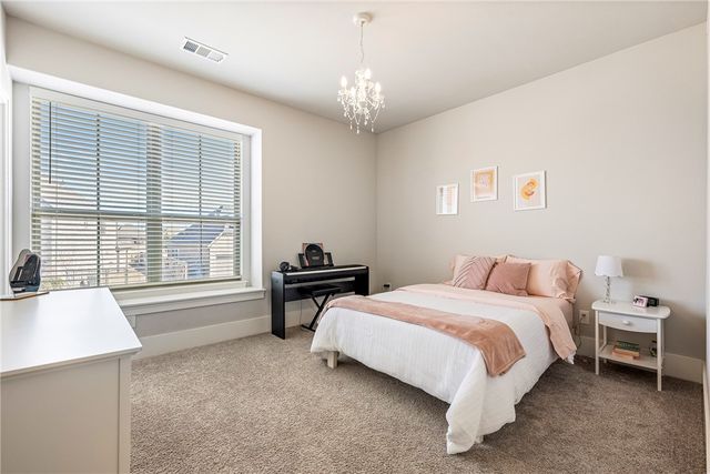 2802 SW Nottingham Avenue, Bentonville, AR 72713