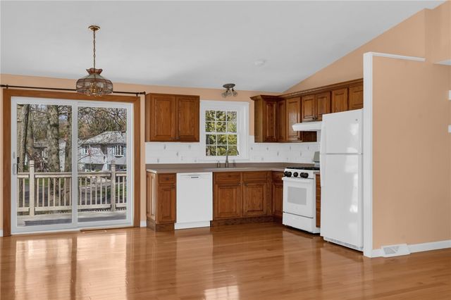 175 Monroe Street, Warwick, RI 02888