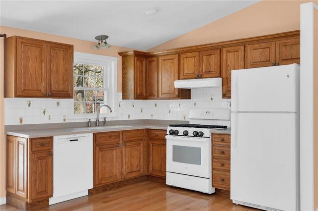 175 Monroe Street, Warwick, RI 02888