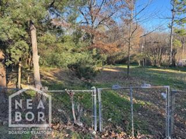 900 N Caraway Road, Jonesboro, AR 72401