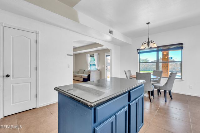 14316 Woods Point Avenue, El Paso, TX 79938