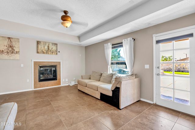 14316 Woods Point Avenue, El Paso, TX 79938