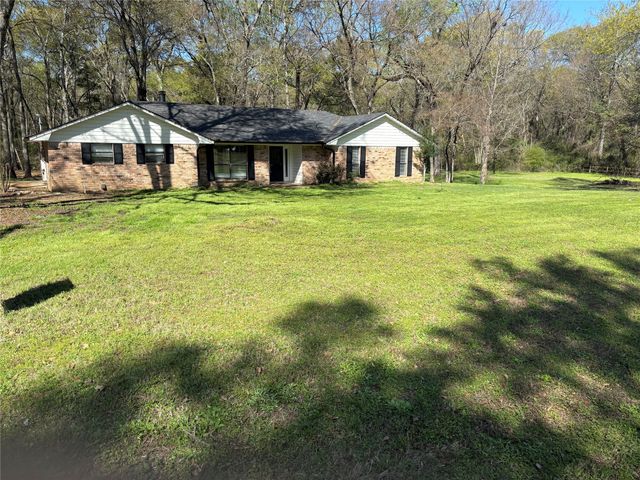 181 County Road 1332, Mt Pleasant, TX 75455
