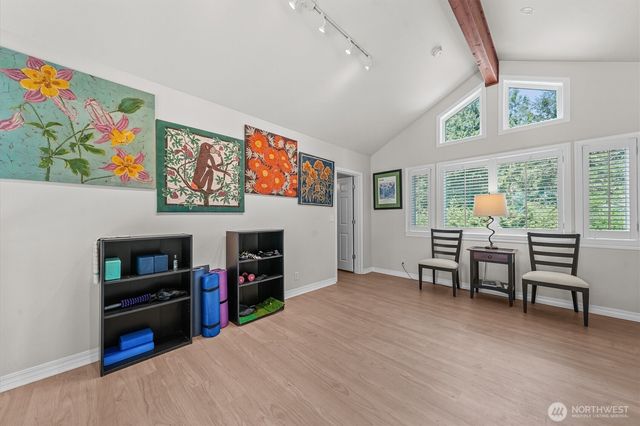 10823 Seaview Drive, Anderson Island, WA 98303