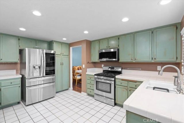 24591 Pantera Court, Murrieta, CA 92562