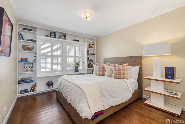 1970 Sacramento Street 102, San Francisco, CA 94109