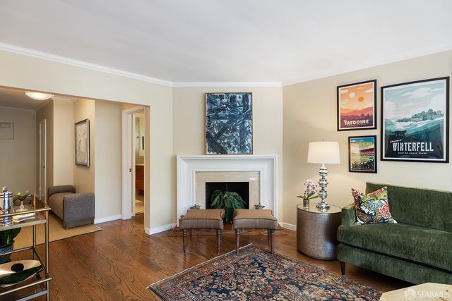 1970 Sacramento Street 102, San Francisco, CA 94109