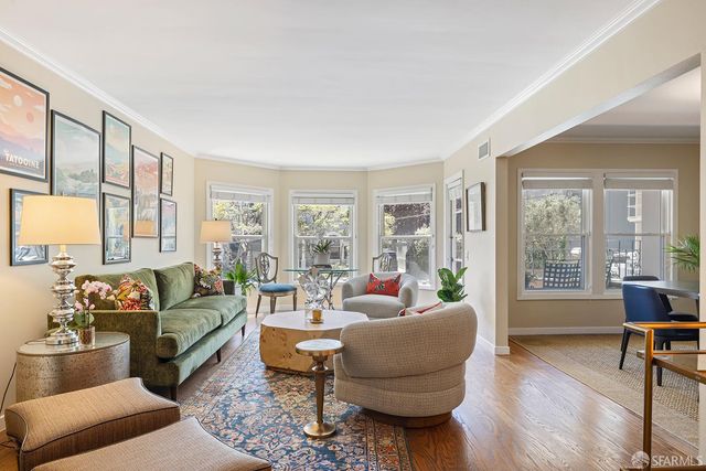 1970 Sacramento Street 102, San Francisco, CA 94109