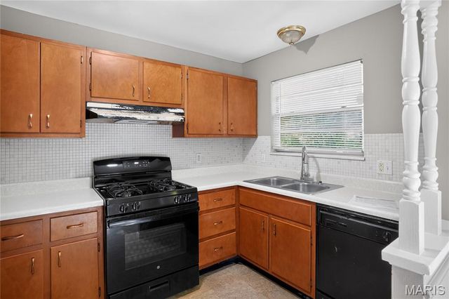 5129 Longhorn Trail, Florissant, MO 63033