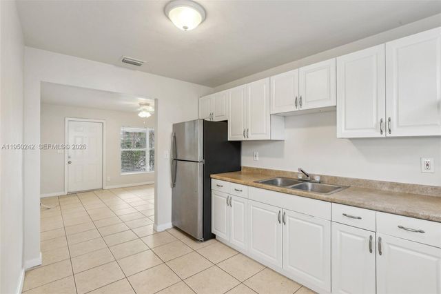 5409 N Andrews Ave, Oakland Park, FL 33309