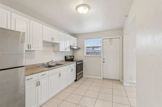 5409 N Andrews Ave, Oakland Park, FL 33309