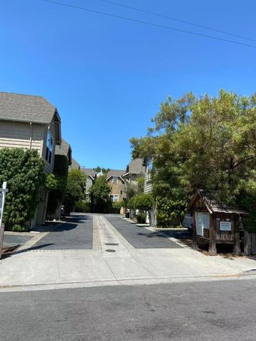 148 Walti Street, Santa Cruz, CA 95060