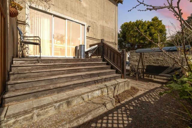 148 Walti Street, Santa Cruz, CA 95060