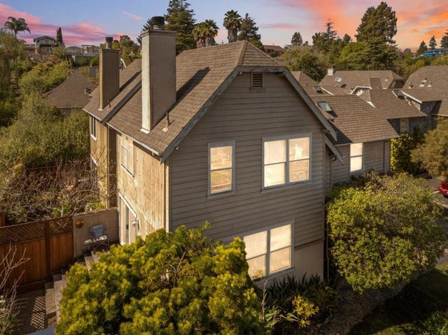 148 Walti Street, Santa Cruz, CA 95060