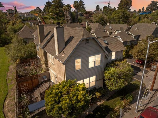 148 Walti Street, Santa Cruz, CA 95060