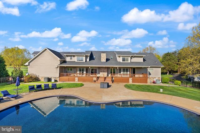 9351 MACKENZIE MEADOW CT, Nokesville, VA 20181