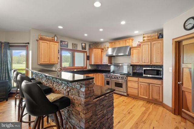9351 MACKENZIE MEADOW CT, Nokesville, VA 20181