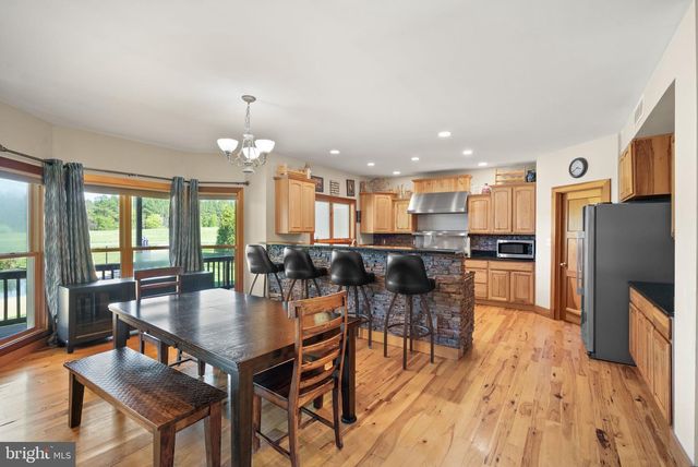9351 MACKENZIE MEADOW CT, Nokesville, VA 20181