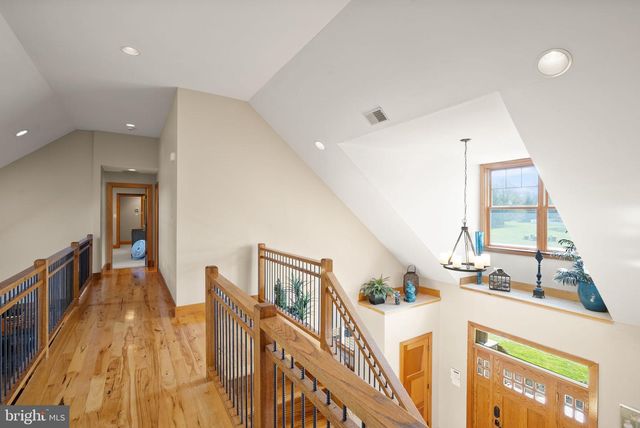 9351 MACKENZIE MEADOW CT, Nokesville, VA 20181