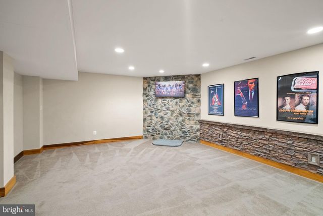 9351 MACKENZIE MEADOW CT, Nokesville, VA 20181