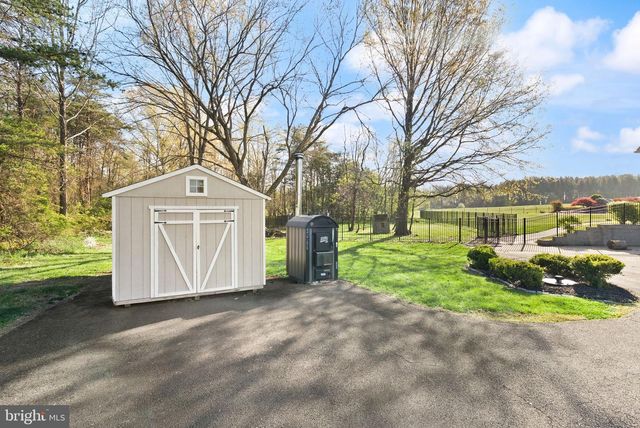 9351 MACKENZIE MEADOW CT, Nokesville, VA 20181