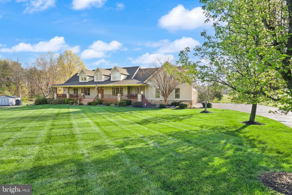 9351 MACKENZIE MEADOW CT, Nokesville, VA 20181