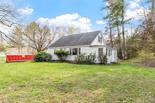 94 Amherst Road, Merrimack, NH 03054