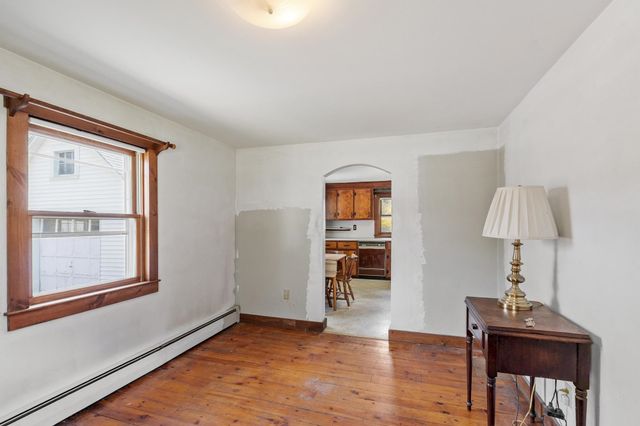 94 Amherst Road, Merrimack, NH 03054